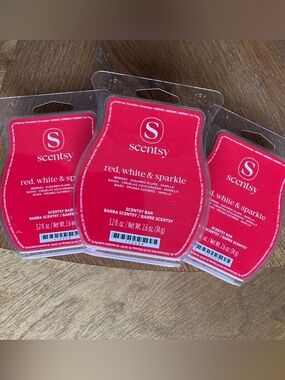 Scentsy 3 Pack • RED WHITE & SPARKLE Wax Bar ❣️ Wild Berries, Plums, Vanilla